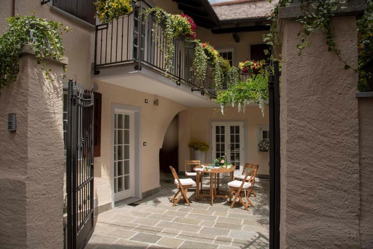 Willa Casa Mia Castelveccana Zewnętrze zdjęcie